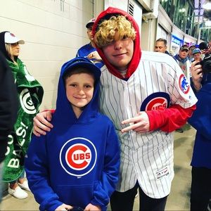 Meet your Posher, Troy